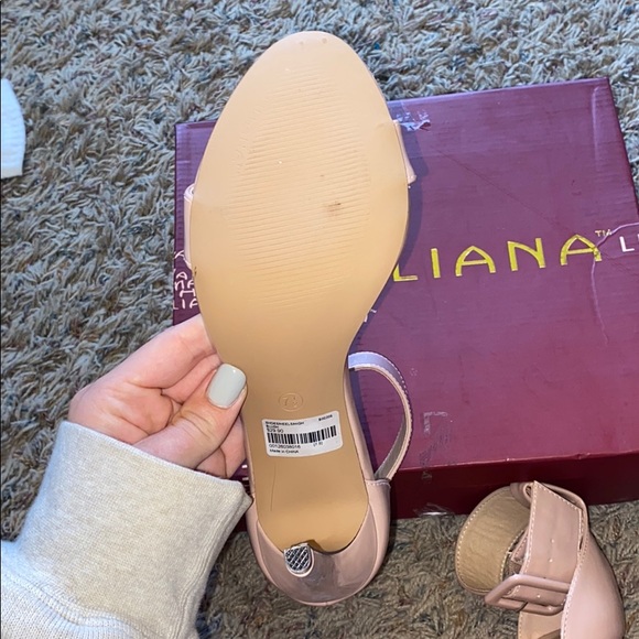 Nude heels - Picture 3 of 6